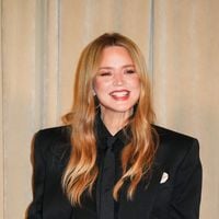 Virginie Efira et Catherine Deneuve : Styles Contrastes à l’Inauguration Roger Vivier Paris