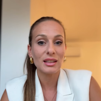 Camille Santoro : Secrets pour une Ligne Impeccable malgré une Vie de Maman de 6 Enfants