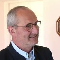 L'amour est dans le pré 2025 : Gilles choisit Isabelle et révèle un baiser secret