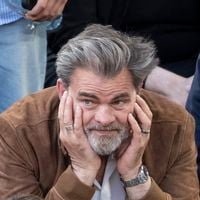Clovis Cornillac : Parcours atypique et carrière d’un acteur incontournable
