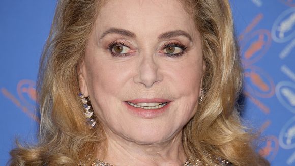 Catherine Deneuve et Johnny Hallyday, la Vérité sur Leur Relation Révélée par Laeticia Hallyday