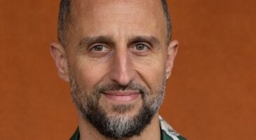 Arié Elmaleh : Est-il en couple en 2025 ? Sa vie privée décryptée