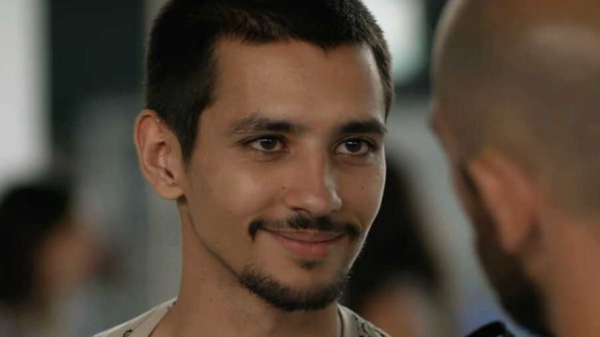 Obsèques Émouvantes de Lyad Smain : L'Acteur Talentueux d'Un Si Grand Soleil Décède à 27 Ans – Hommages et Souvenirs Inoubliables