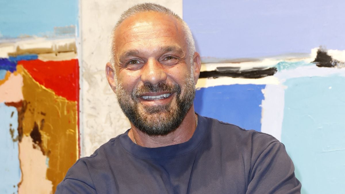 Philippe Bas Devient Papa à 52 Ans : La Naissance Émouvante de Sa Fille avec Valentina