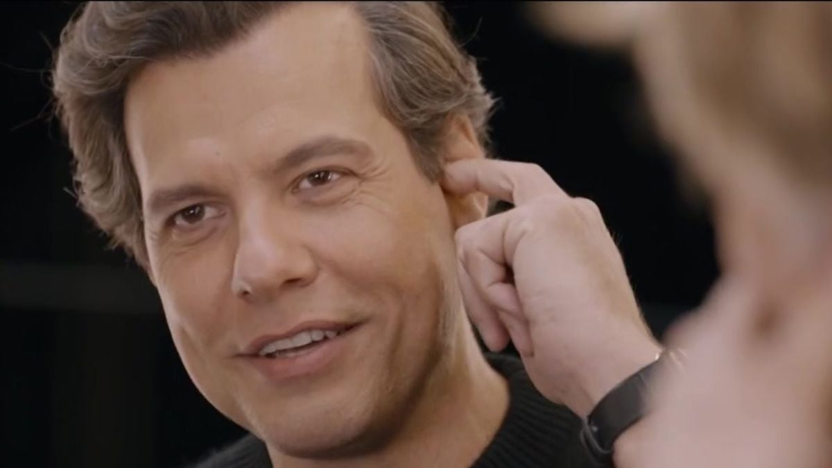 Laurent Lafitte : Son Souvenir d'Enfance Émouvant avec Louis de Funès et Son Retour Triomphal sur Scène