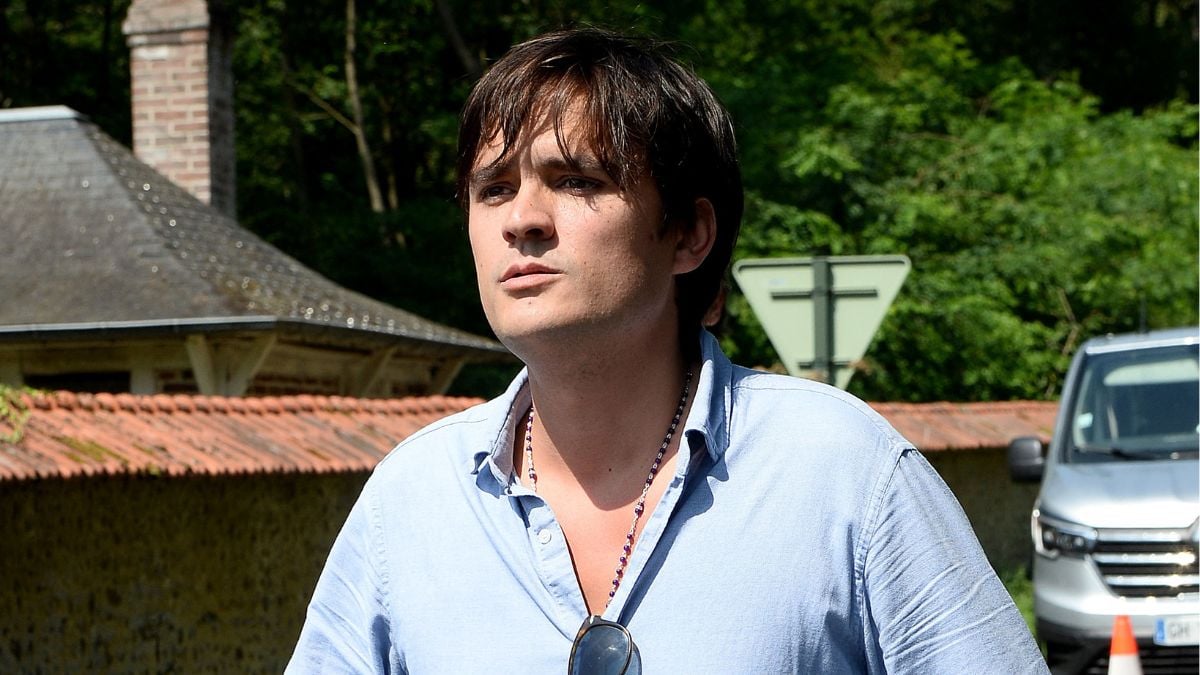 Révélations Choc : Alain-Fabien Delon Conteste le Testament de son Père Alain Delon et Lance des Accusations Graves