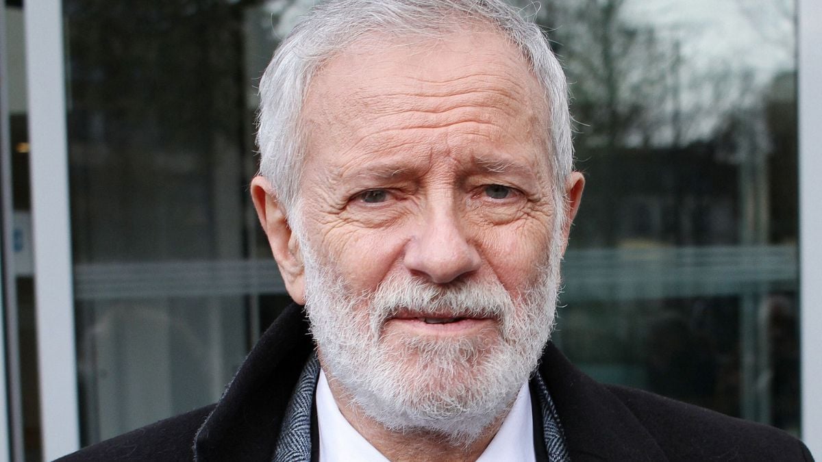 Francis Huster défend une France plurielle face aux critiques sur les prénoms