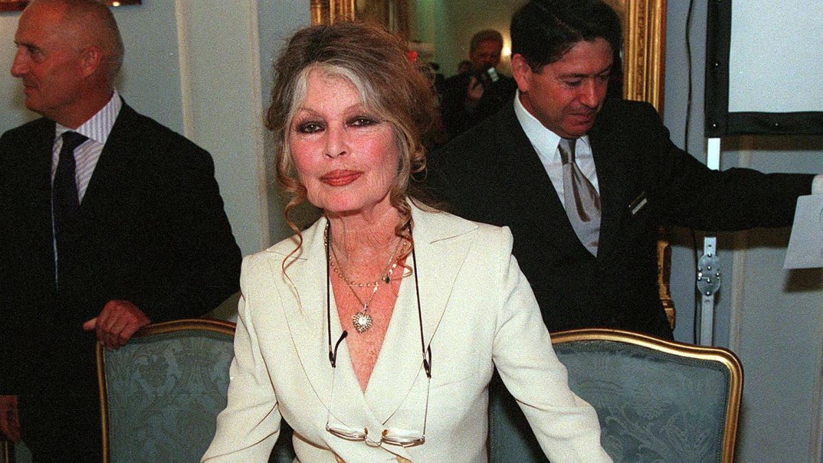 Obsèques de Brigitte Bardot : les coulisses émouvantes