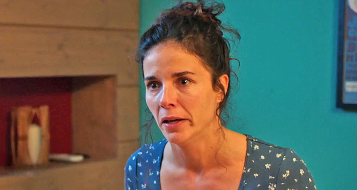 DNA : Roxane quitte la maison, le couple vacille