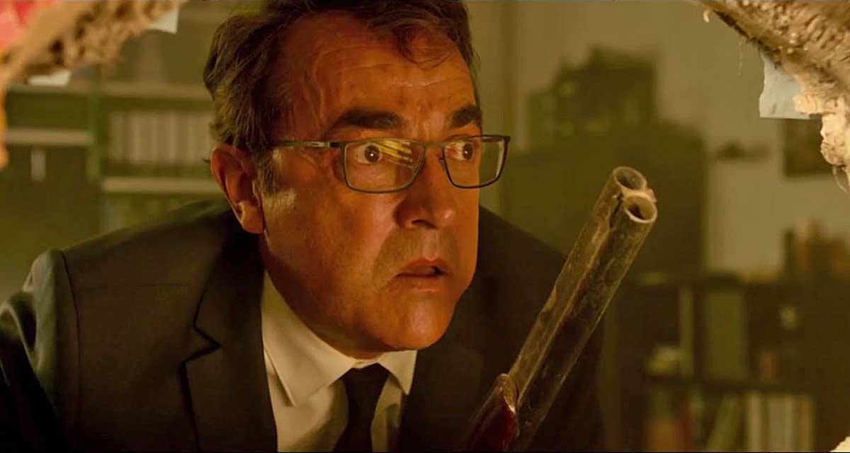 Audiences TV Prime Dimanche 26 Octobre 2025 : Duel Épique entre Independence Day sur TF1 et Adieu les Cons sur France 2