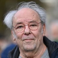 Maxime Le Forestier, sa maison rénovée dans le Vendômois, un havre de paix loin de tout