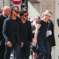 Obsèques de Thierry Ardisson : un adieu émouvant et le geste marquant d’Audrey Crespo-Mara