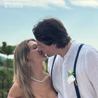 Camille Lacourt et Alice Detollenaere : Une Journée de Mariage en Famille