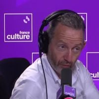 France Culture : Guillaume Erner critiqué après une comparaison polémique entre Charlie Kirk et Charlie Hebdo