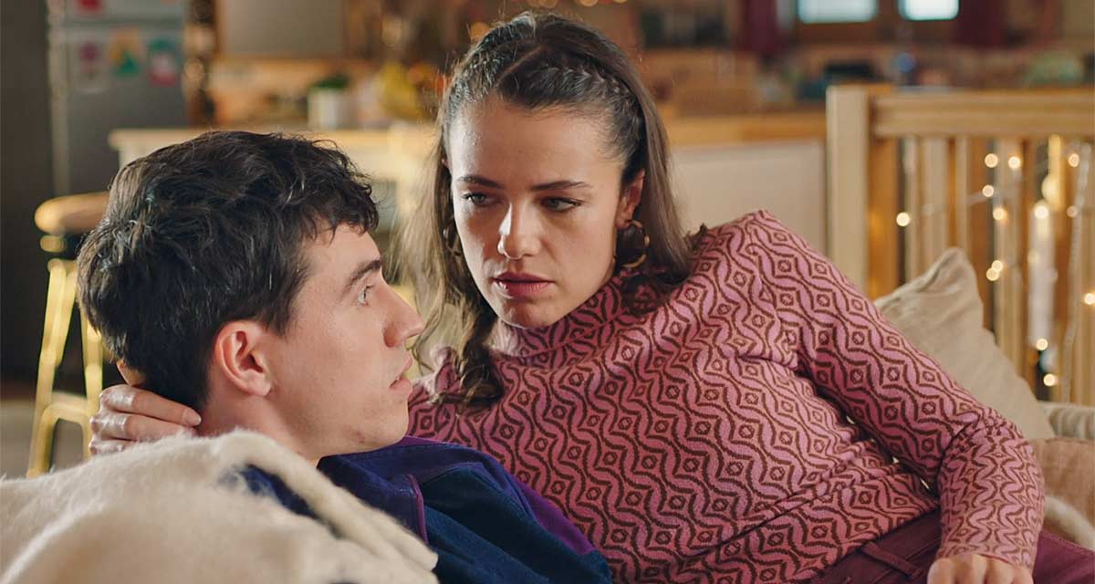 Ici tout commence en 2026 : intrigues, couples et retours clés