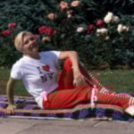 Line Renaud : découvrez en photos sa magnifique maison de La Jonchère à Rueil-Malmaison où elle vit depuis 1948 avec Loulou Gasté