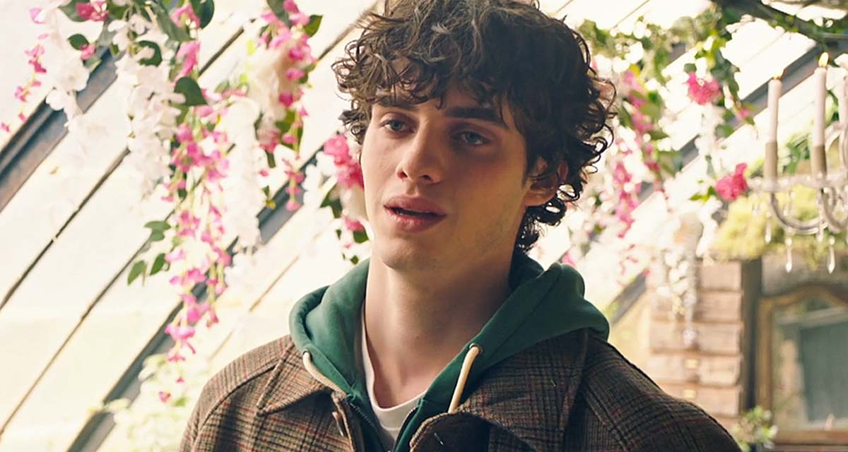 Ici tout commence : Loup pris dans un scandale après sa rupture