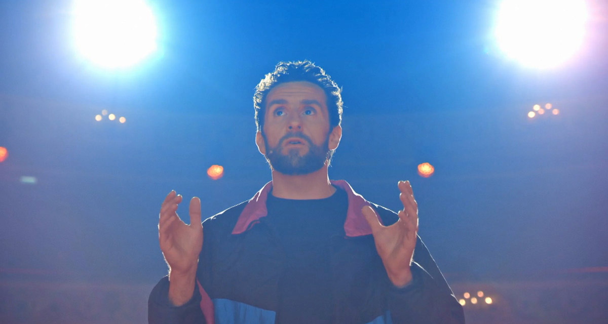 Record Historique : Pablo Mira explose l’audience TMC avec « Passé simple » (640 000 téléspectateurs)