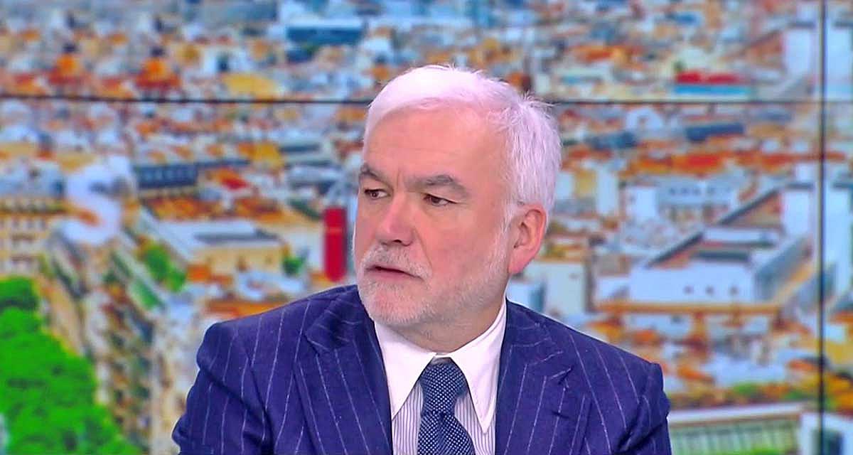 Pascal Praud explose sur CNews : menace de quitter le plateau