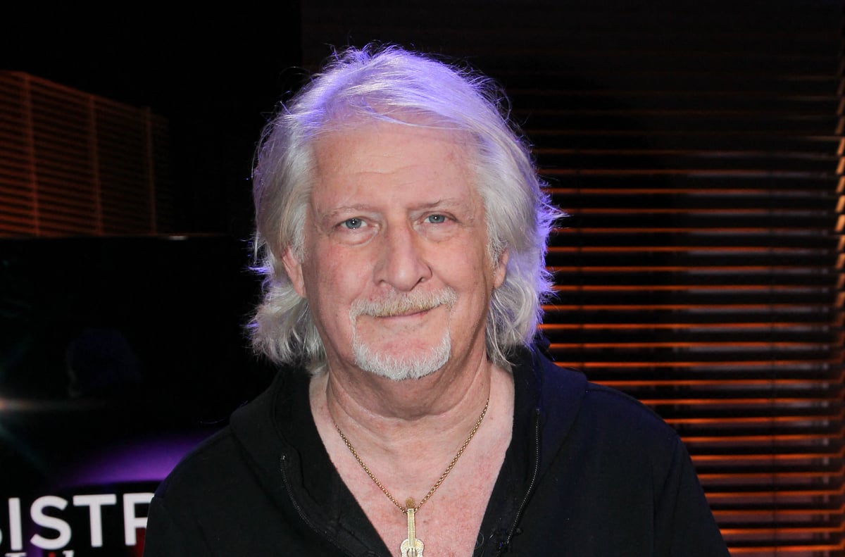 Patrick Sébastien Opéré à 72 Ans : Les Deux Interventions Délicates de la Cataracte et Leurs Risques Inquiétants