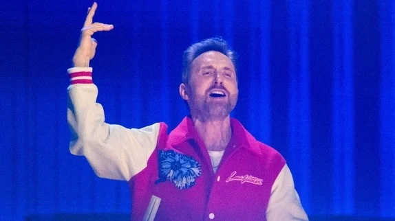 David Guetta dévoile "Cuentale", un futur tube latino pour l'été 2025