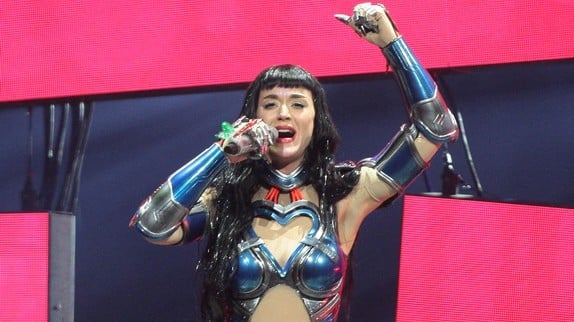 Katy Perry répond aux critiques sur sa tournée 'The Lifetimes Tour'