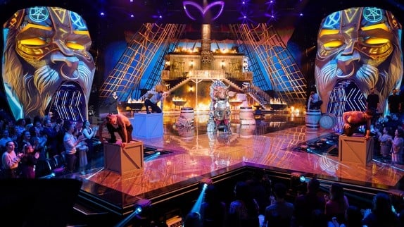 Mask Singer : Cristina Cordula révèle par erreur sa participation à la saison 7