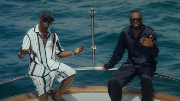 Gims & Werenoi : "Piano", le tube de l'été 2025 qui enflamme les charts !