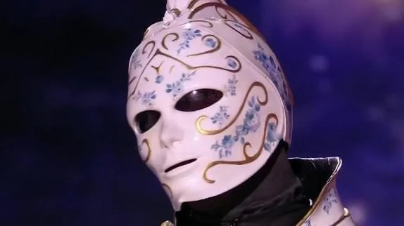 Mask Singer 2025 : La Porcelaine démasquée ! Michaël Gregorio était sous le costume