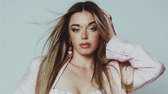Emma de la Star Academy annonce son tout premier concert solo à Paris