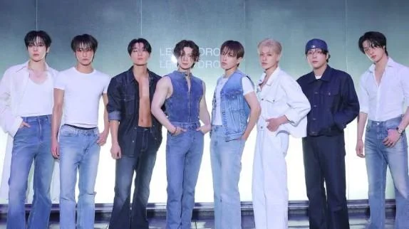 Ce groupe K-pop ultra populaire surclasse BTS dans les charts français