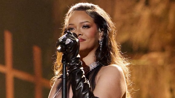 Rihanna de retour sur scène en 2026 : une tournée londonienne confirmée