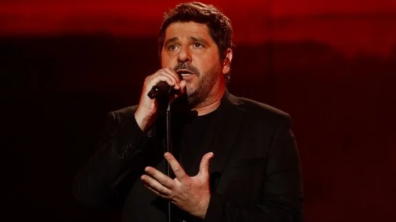 Patrick Fiori à Saint-Tropez : Un concert gratuit qui fait débat