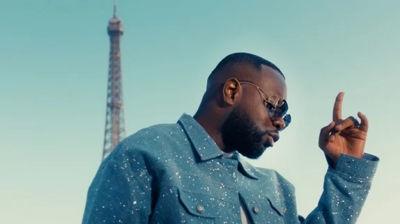 Gims dévoile "Parisienne" : un nouveau tube en puissance | Clip, analyse et succès