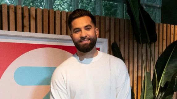 Kendji Girac : Parrain de l'émission sur l'illettrisme sur France 2