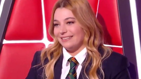 Santa se confie dans The Voice Kids : une déclaration queer touchante