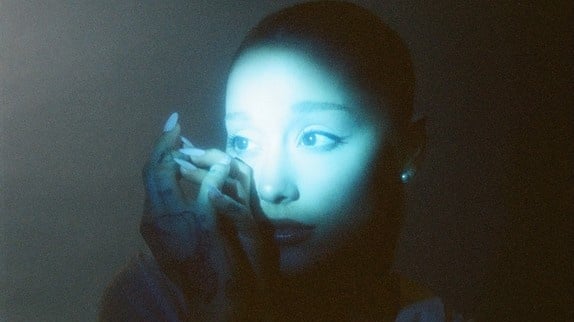 Ariana Grande : La tournée mondiale snobe la France et déçoit les fans