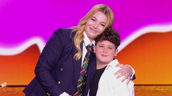 Santa fait sensation dans The Voice Kids avec un duo inattendu