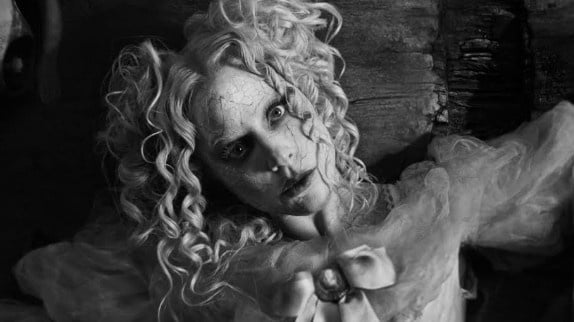 Mercredi : Lady Gaga sème la terreur avec 'The Dead Dance' de Tim Burton