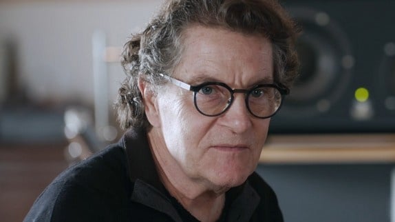 Francis Cabrel : retour musical avec "Un gramme de terre"