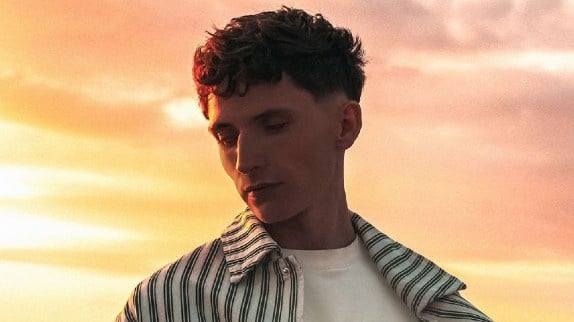 Victorien de Star Academy 2023 : ses doutes et l’annonce de son premier album