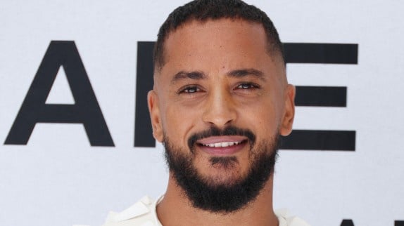 Slimane fête ses 10 ans de carrière : Résidence à la Salle Pleyel