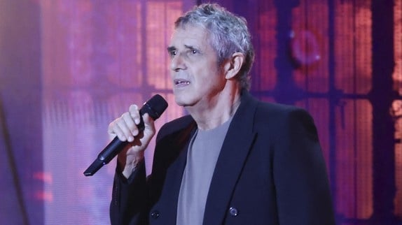 Julien Clerc : L'Histoire Émouvante de sa Chanson en Hommage à Robert Badinter