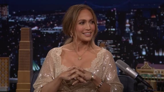 Jennifer Lopez Face au Flop de 'Kiss of the Spider Woman' : Sa Réponse Résiliente aux Critiques
