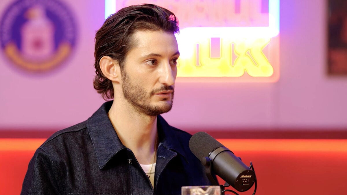 Pierre Niney cash sur le malaise promo cinéma