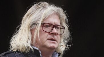 'J’y ai laissé ma santé' : Pierre-Jean Chalençon raconte sa dépression, l’alcoolisme et sa renaissance