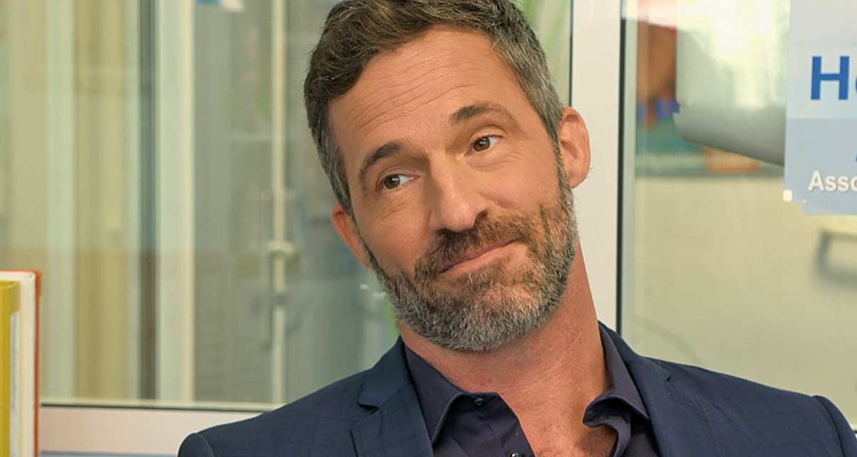 Les Mystères de l’Amour : Raphaël rejoint Hélène à Love Island