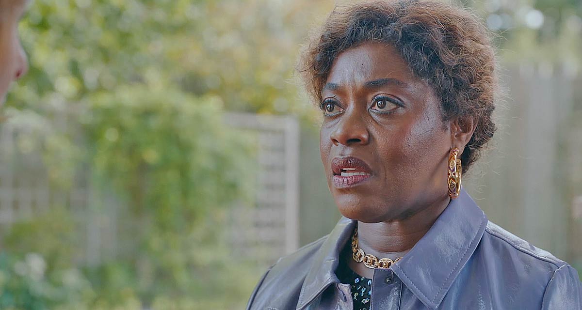 Claudia Tagbo : un retour compliqué sur TF1 avec la série R.I.P