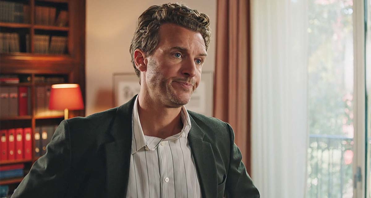 Ici tout commence Novembre 2025 : Stanislas démissionne, qui le remplace à la direction adjointe ?