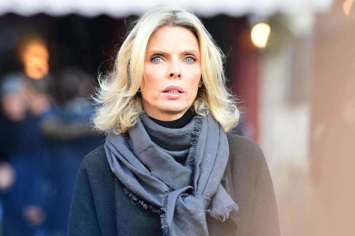 Sylvie Tellier moquée aux Grosses Têtes : "Blonde jusqu'au bout" après sa gaffe légendaire sur le lave-vaisselle